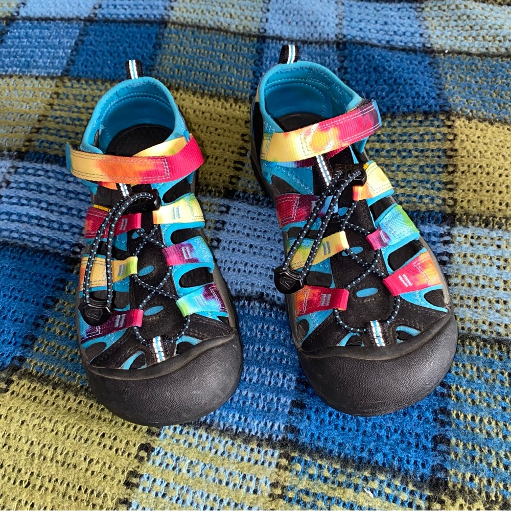 Bright Multicolor Keen Sandals Size Eu 37 US 5 - Picture 8 of 16